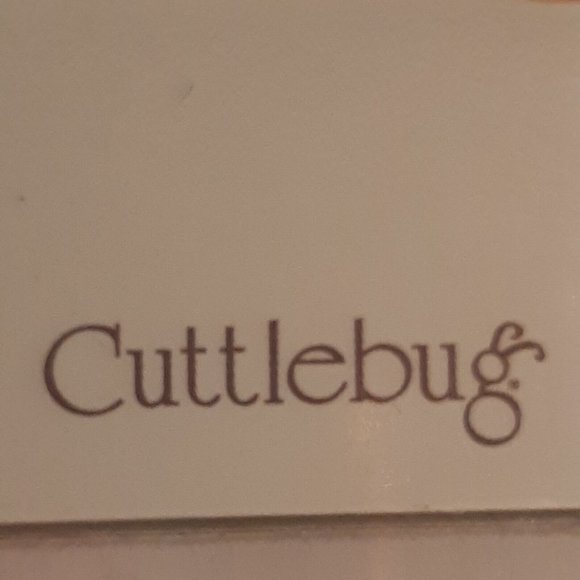 Cuttlebug Fanciful Labels Embossing Folder 5 Variations - Picture 3 of 11